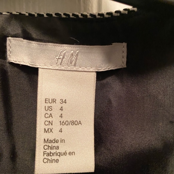 H&M dress - Picture 5 of 7